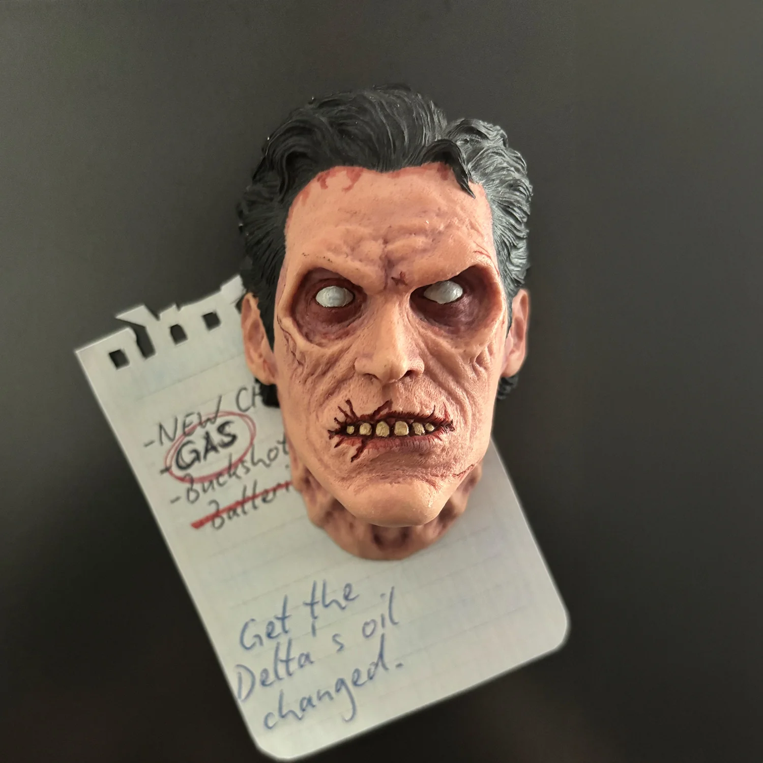 Evil Dead 2 - Evil Ash Magnet