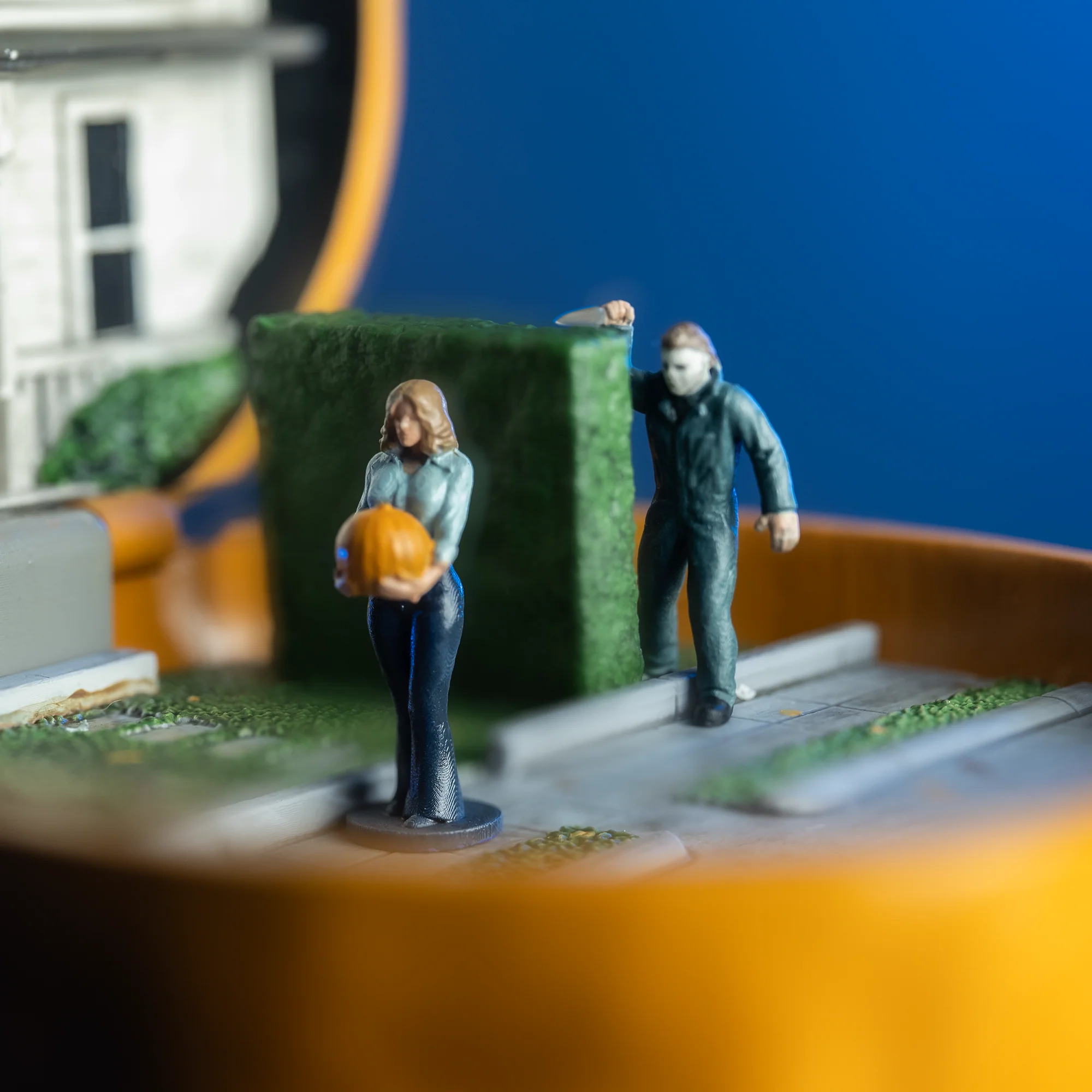 *PRE-ORDER* Halloween (1978) - Myers House Pumpkin Micro Maniacs Playset - Image 7
