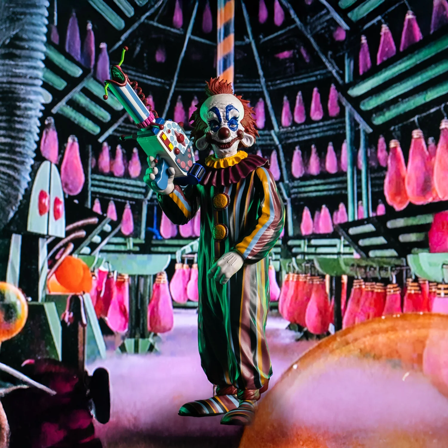 Scream Greats Killer Klown Action Figure Bundle - Image 4